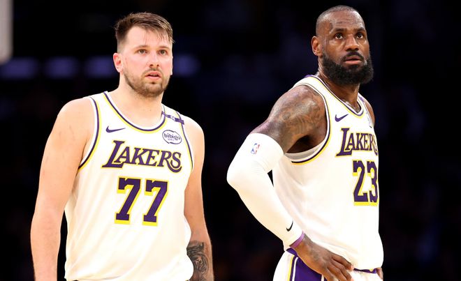 湖人面临三重危机！詹姆斯与东契奇困境重重，剩余赛程难度联盟第三