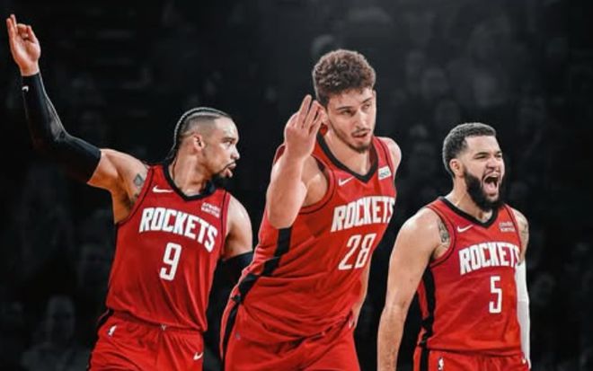 快船迎两大喜讯！火箭轮休五主力，小卡确认出战关键抢位战