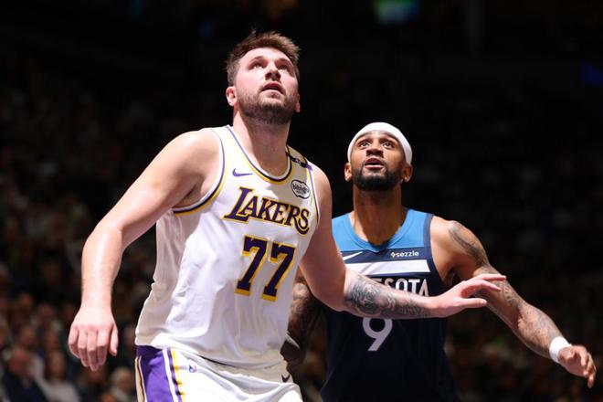 东契奇里夫斯谈1-3落后：系列赛未完！ESPN预测湖人G5胜率达63.4%