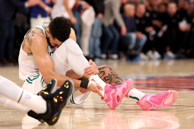 绿军重磅官宣：塔图姆右脚跟腱断裂接受手术，康复期9-12个月