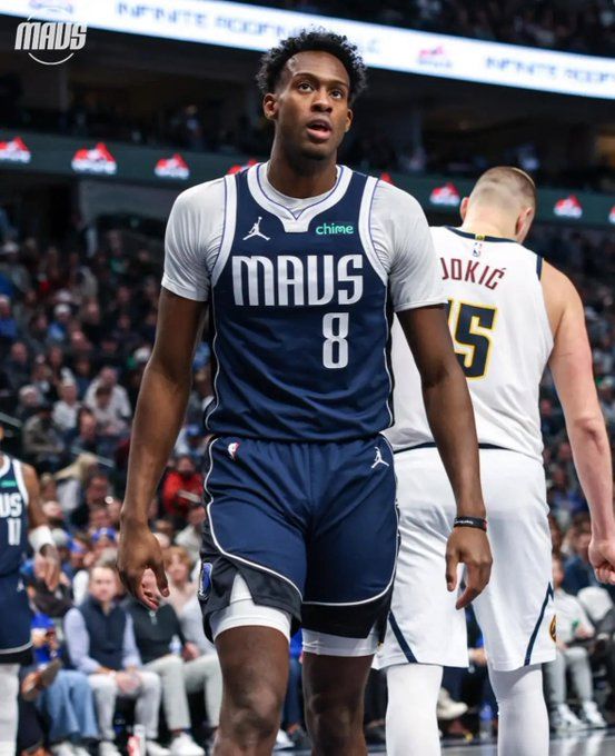 独行侠裁掉普罗斯珀，腾出空间续约埃克萨姆